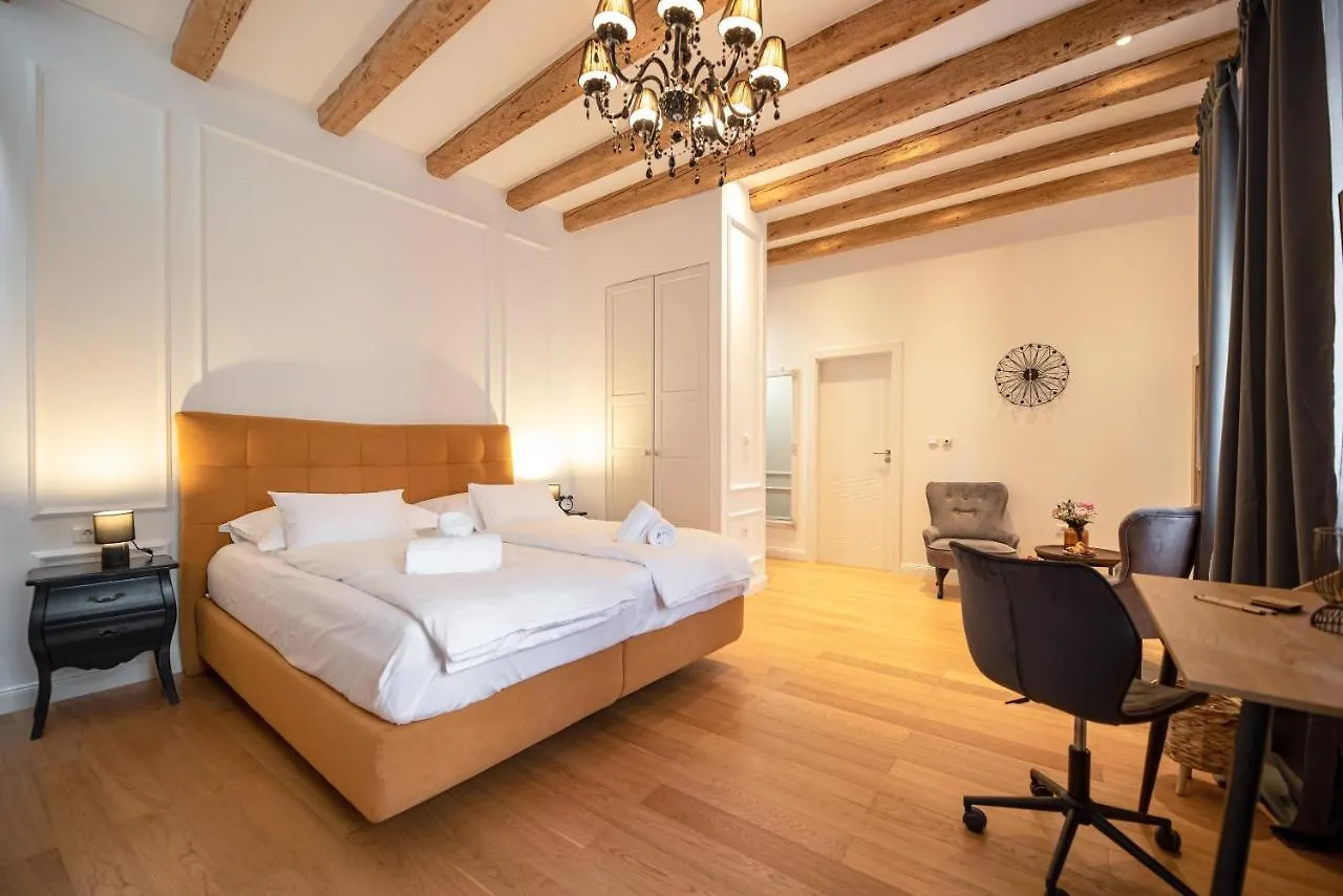 招待所 Luxury Room Lav 扎达尔